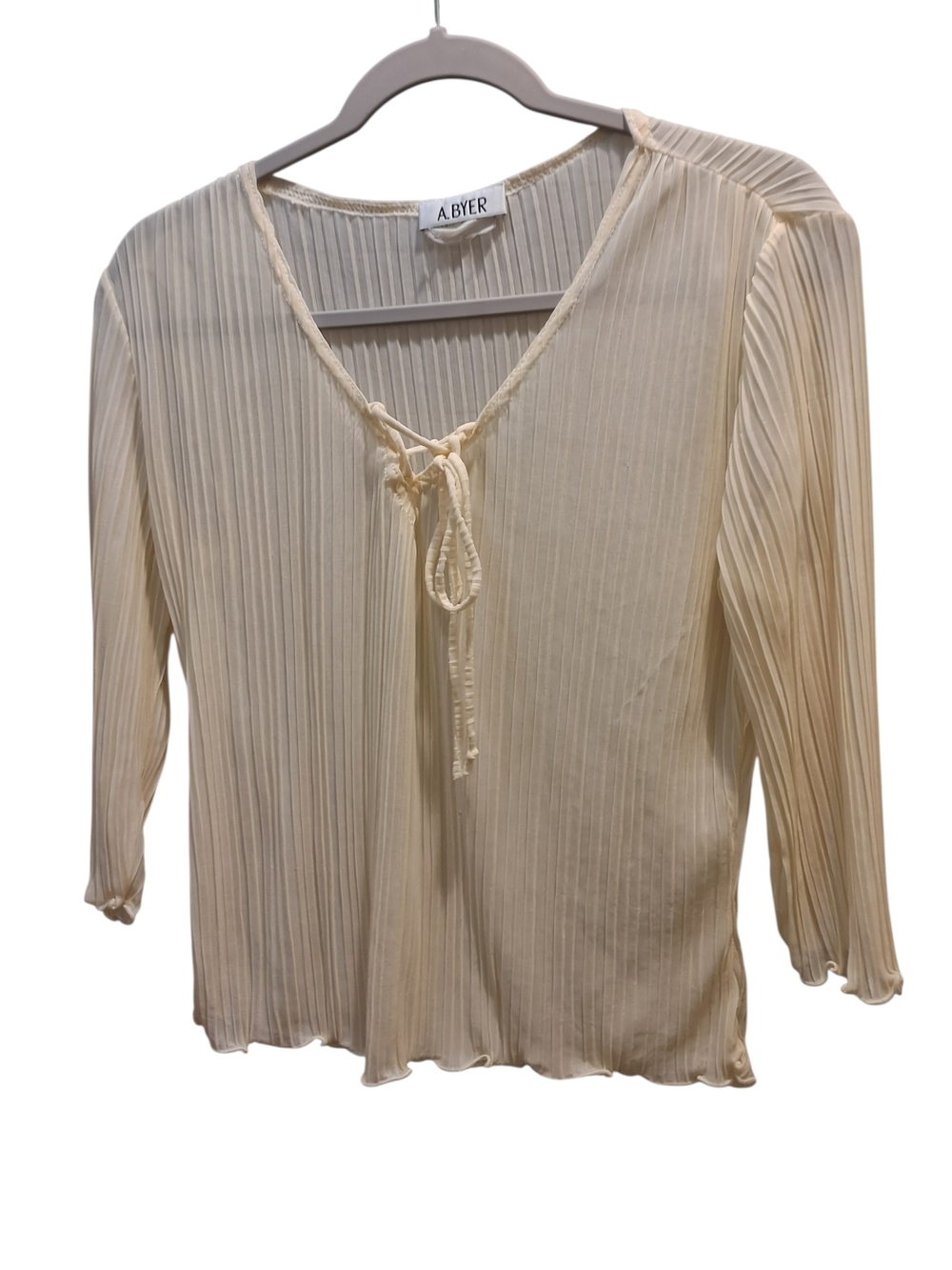 A. Byer Ivory Pleated V-Neck Tie-Front Blouse